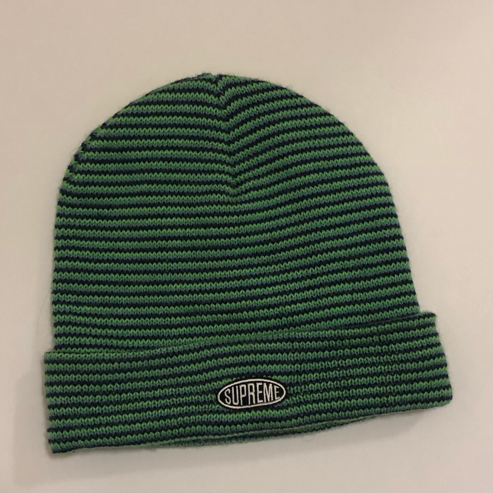 SUPREME BEANIE